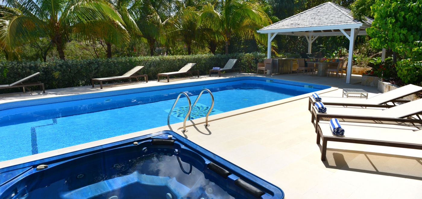 Villa Captain Cook Ocean View Located in Stunning Pointe Milou with