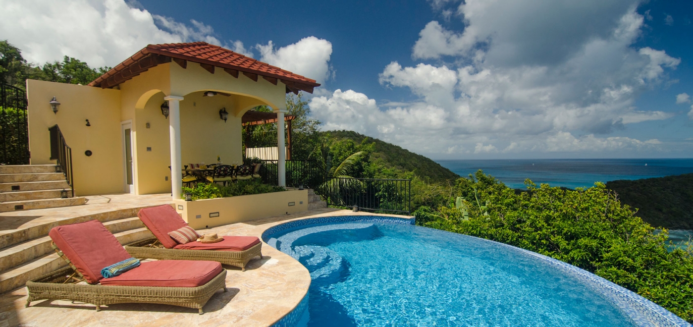 Villa AnaCapri Estate Ocean View Located in Beautiful Cooten Bay