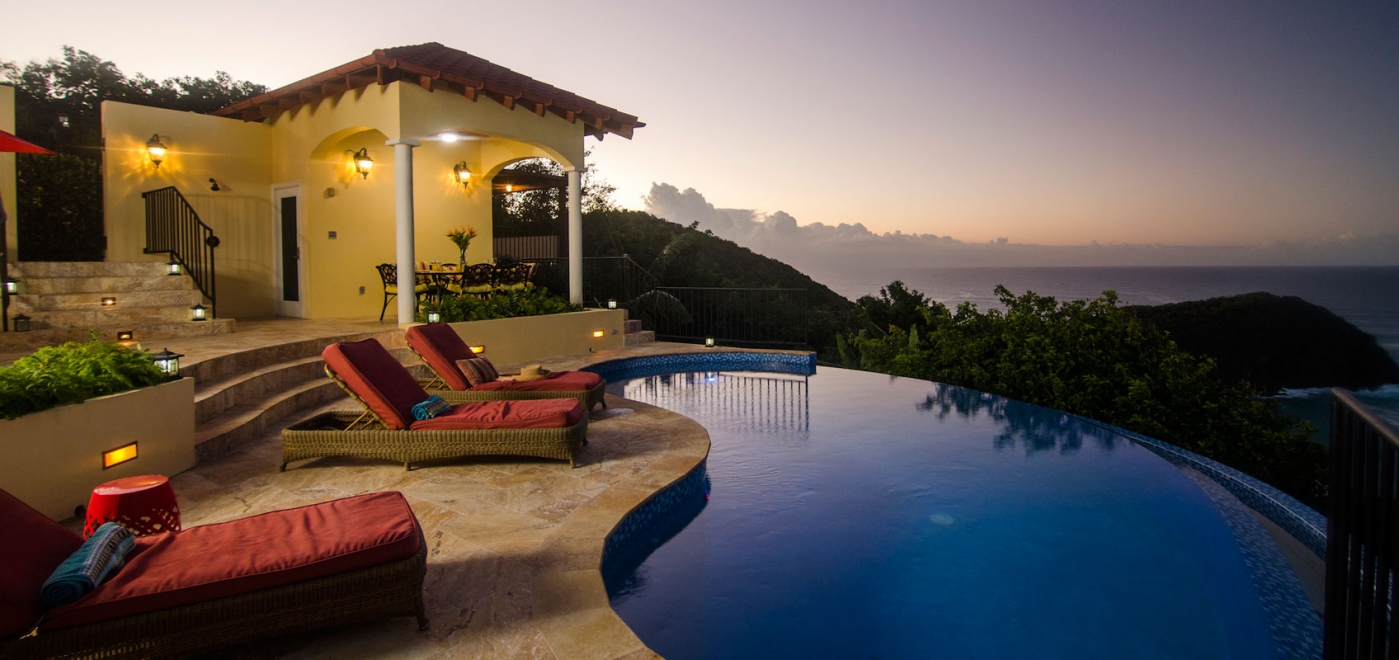 Villa AnaCapri Estate Ocean View Located in Beautiful Cooten Bay