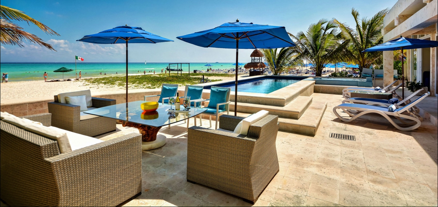 Beach House Beach Front Located in Wonderful Playa Del Carmen with