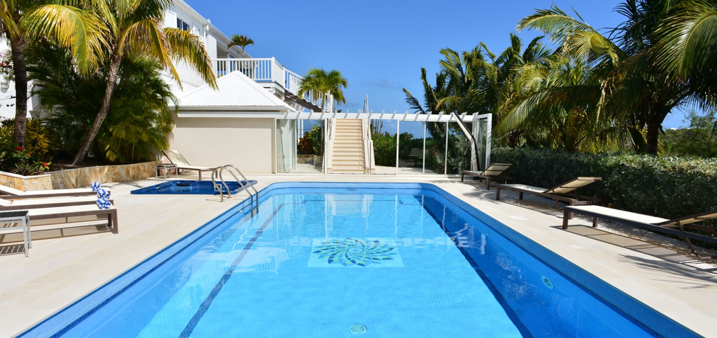Villa Captain Cook Ocean View Located in Stunning Pointe Milou with