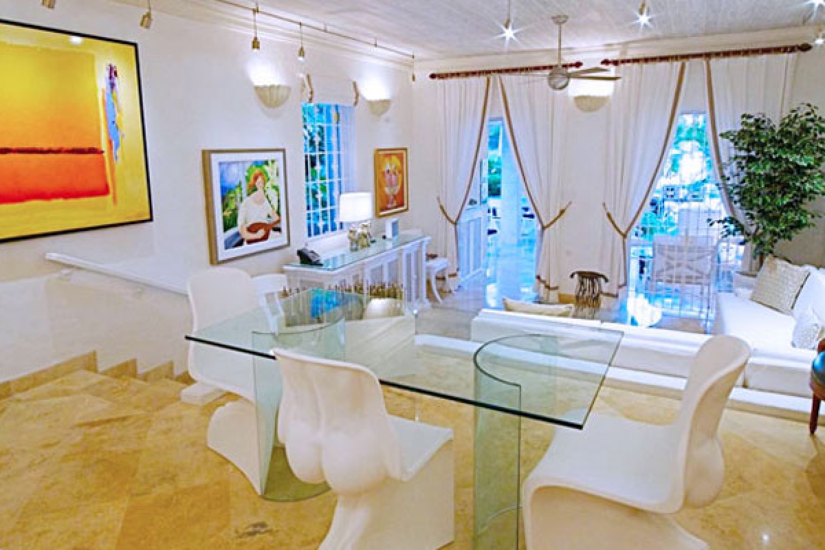Emerald Beach 4 - Villa Plumbago