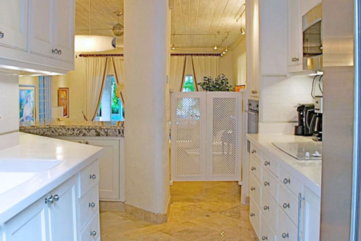 Emerald Beach 4 - Villa Plumbago