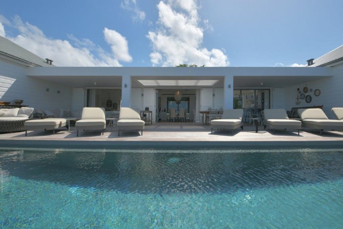 Villa Romance
