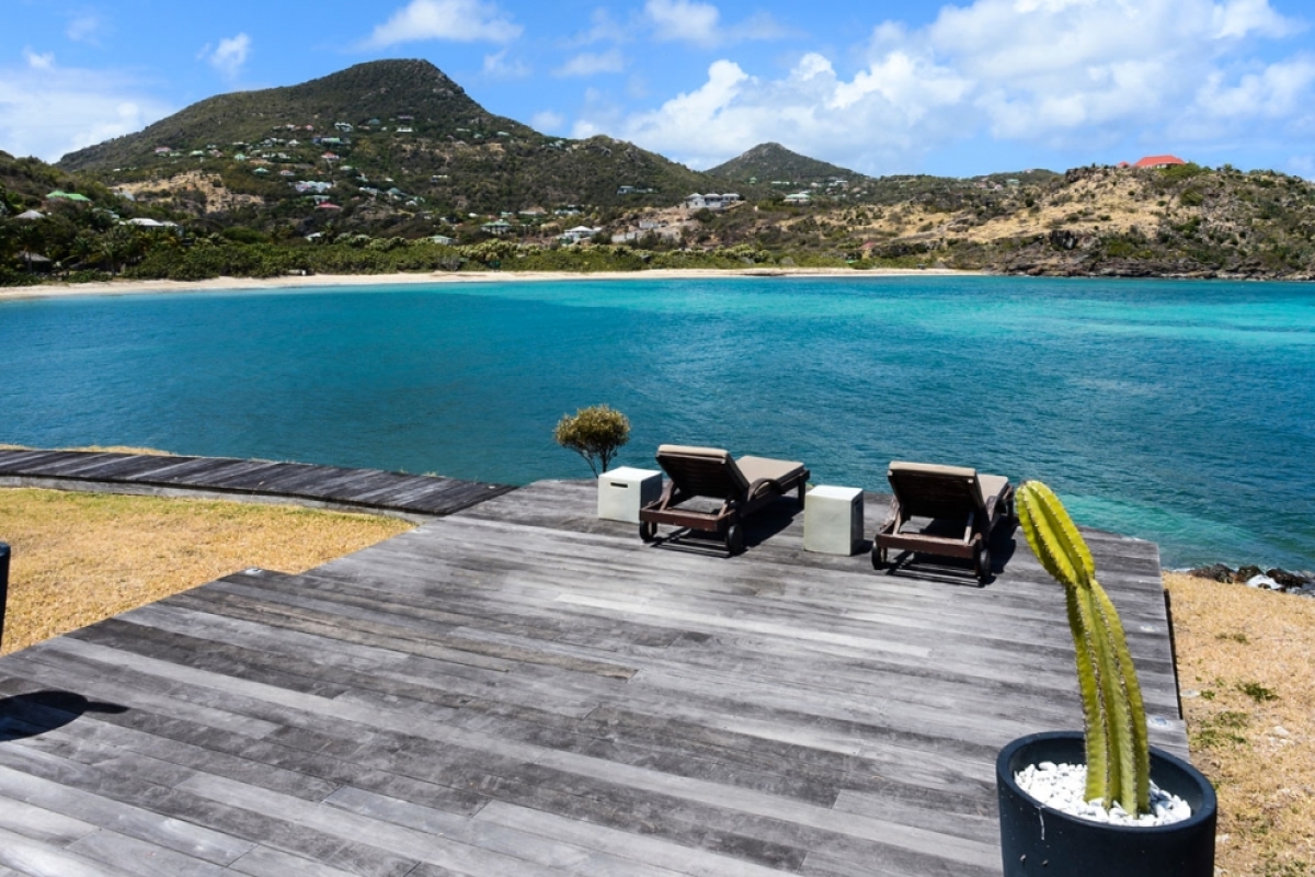 Villa Silver Rainbow 