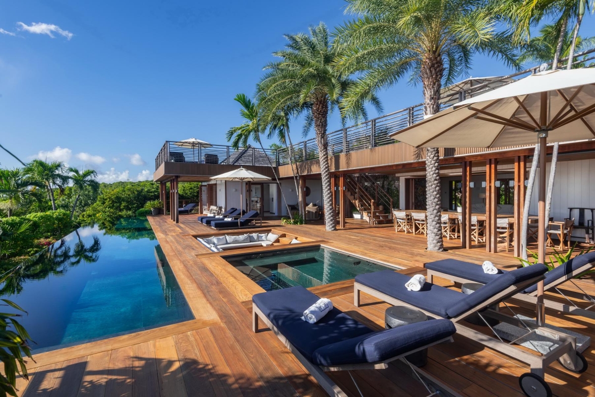 Villa Aura