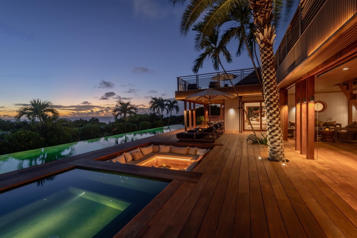 Villa Aura
