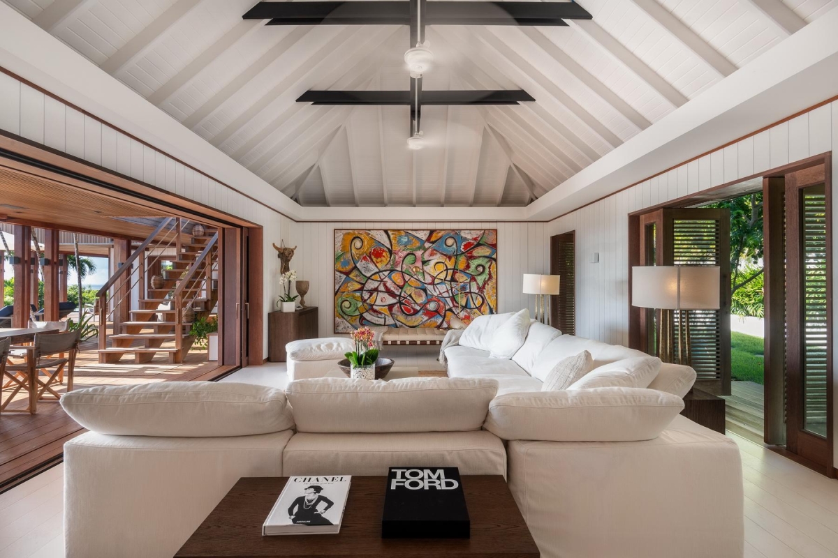 Villa Aura