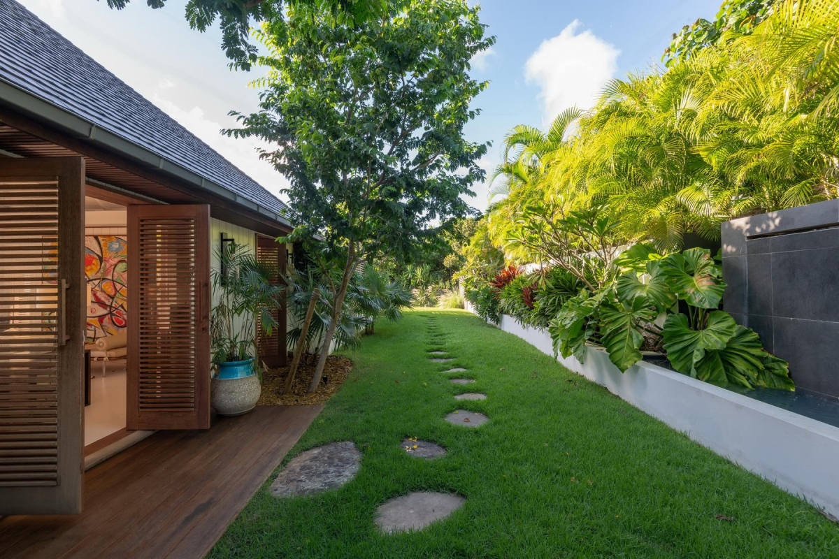 Villa Aura