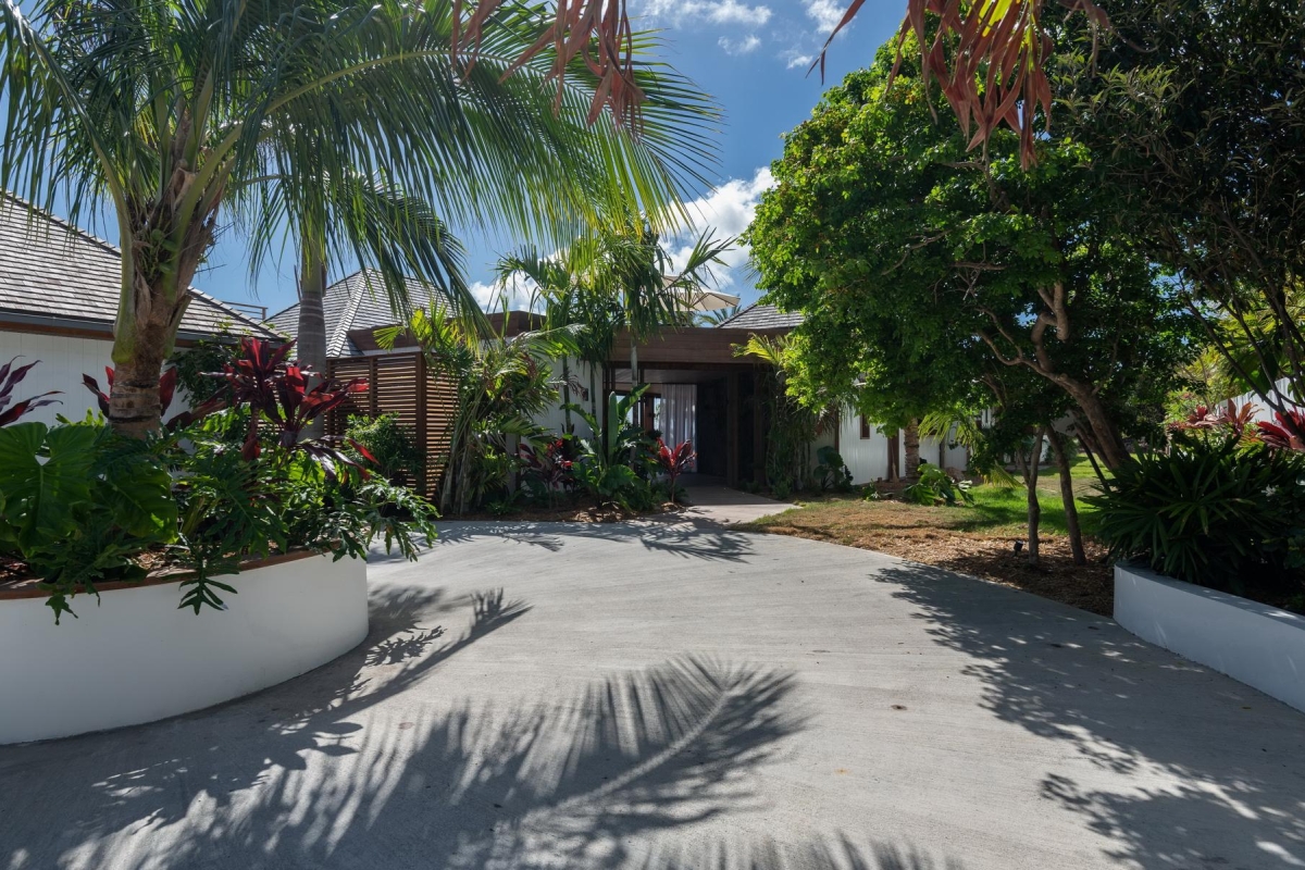 Villa Aura