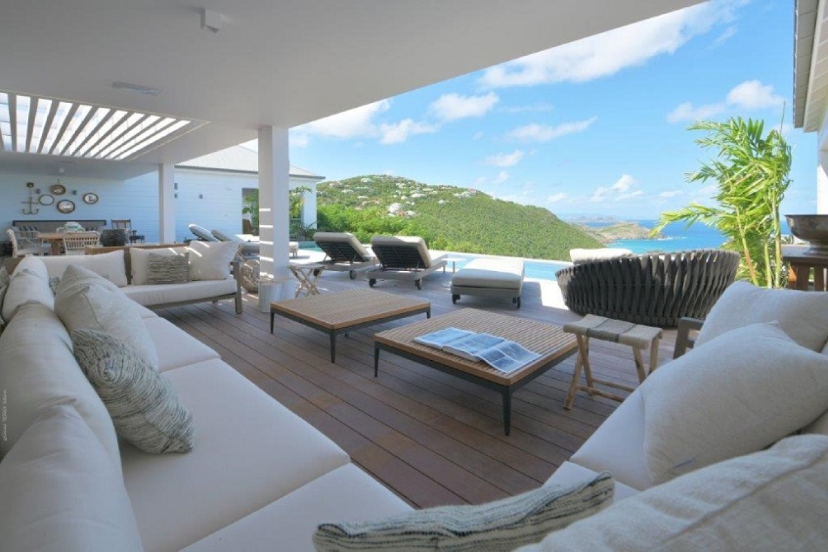 Villa Romance