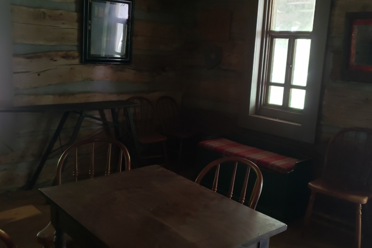 Circa 1850 Settlers Cabin