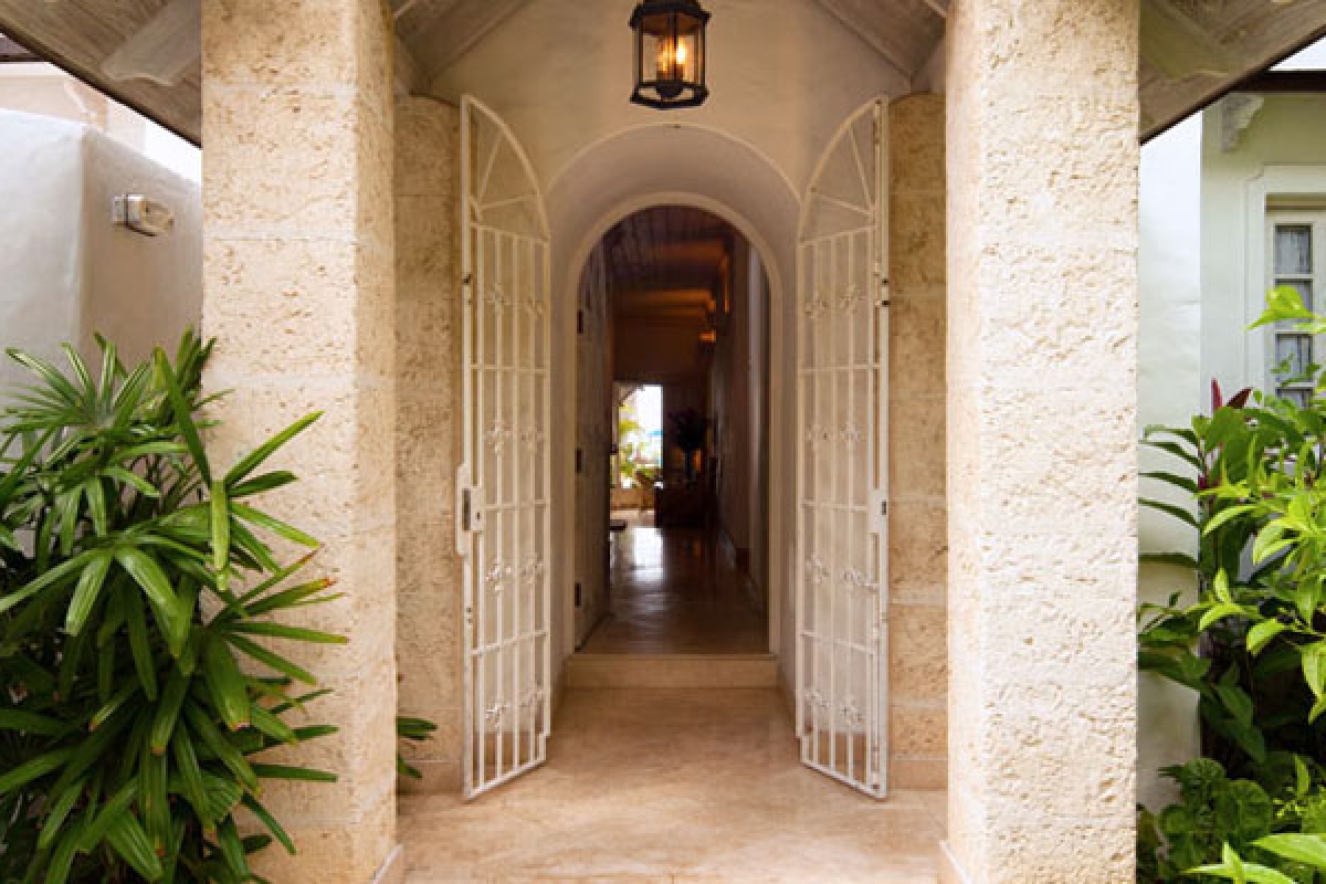 Emerald Beach 3 - Villa Ixoria