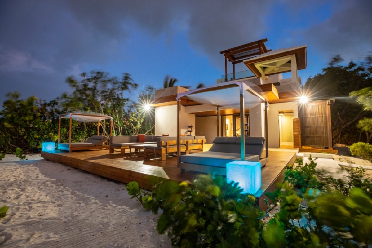 Villa Beach Cake