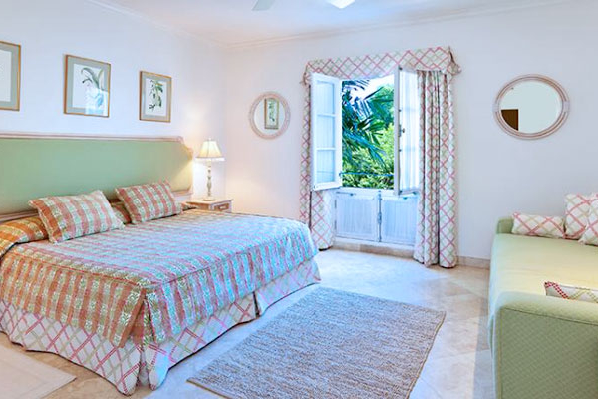 Schooner Bay 201 - Condo Flamboyant 