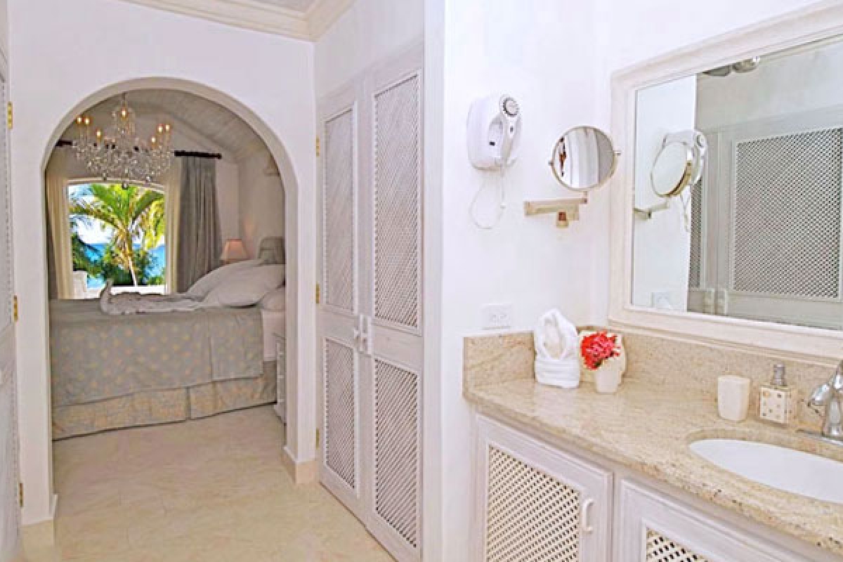 Emerald Beach 4 - Villa Plumbago