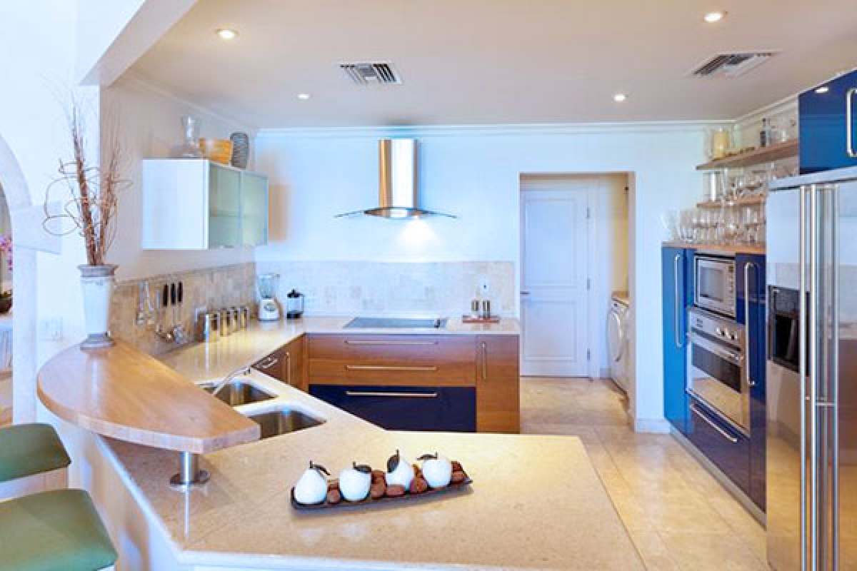 Schooner Bay 201 - Condo Flamboyant 