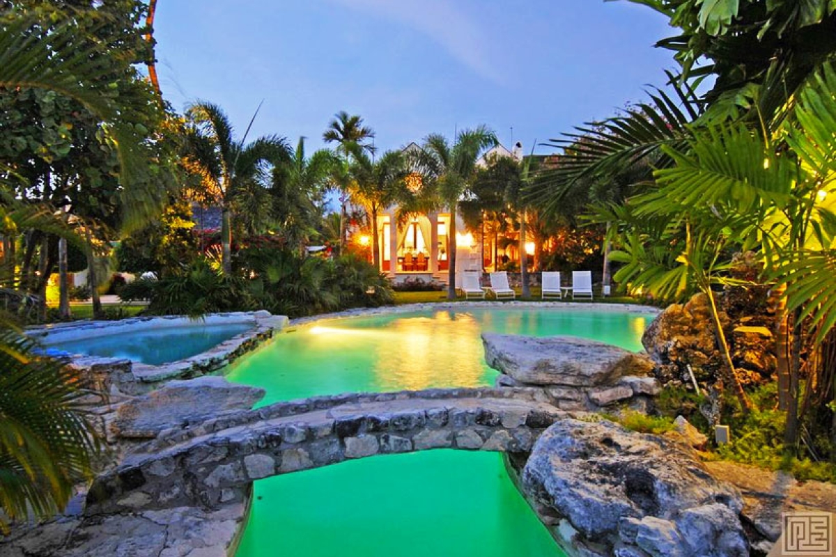Kilkee House - Located in  Beautiful Paradise Island