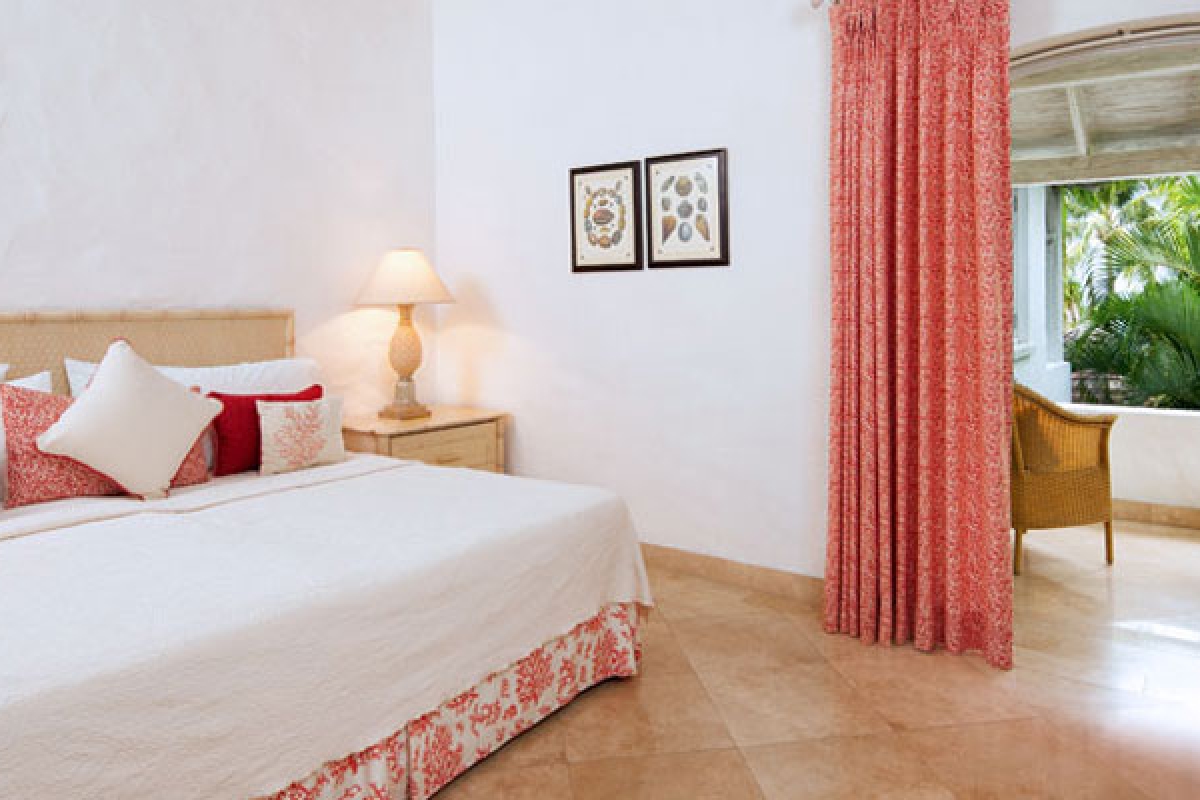 Emerald Beach 3 - Villa Ixoria