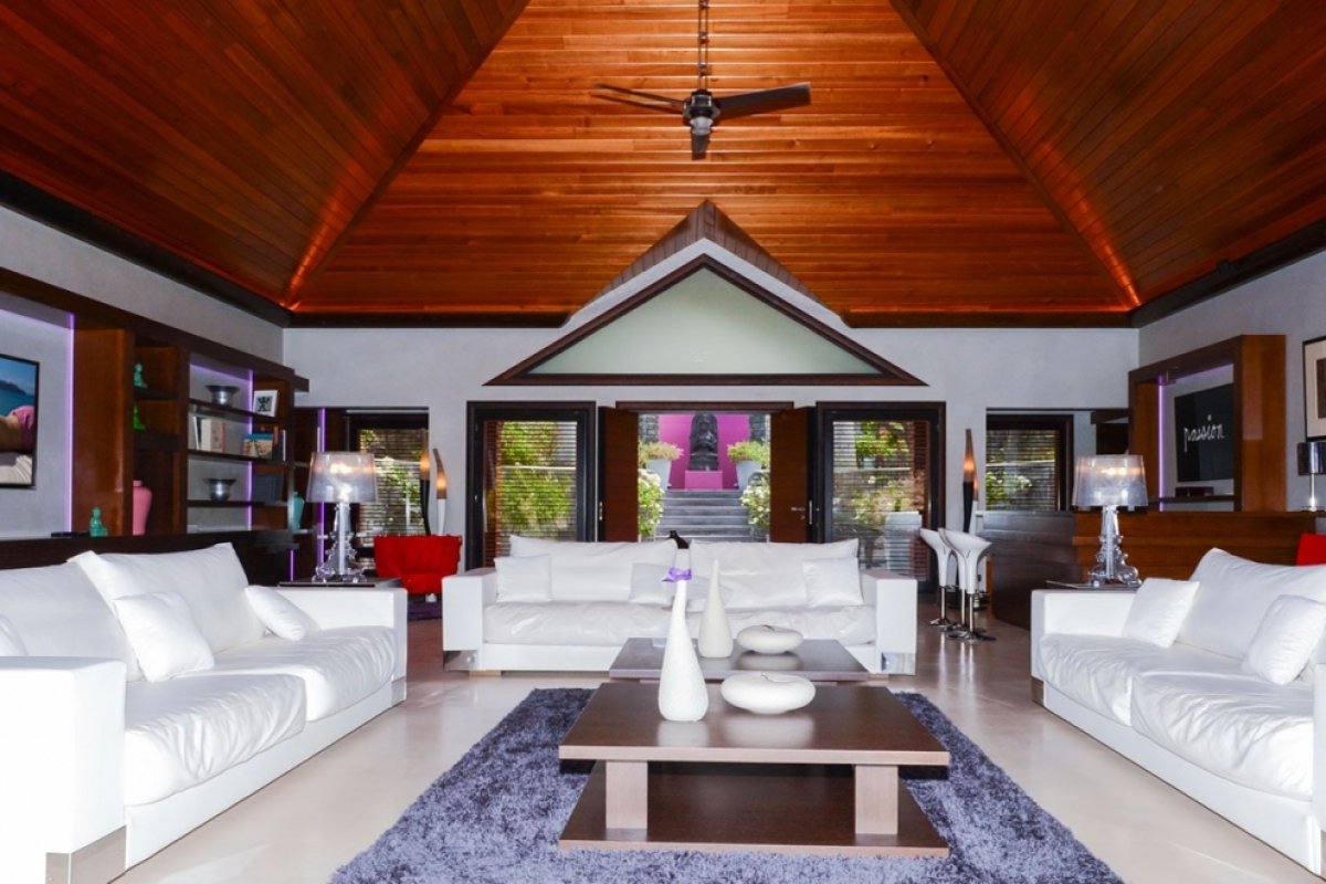 Villa Silver Rainbow 