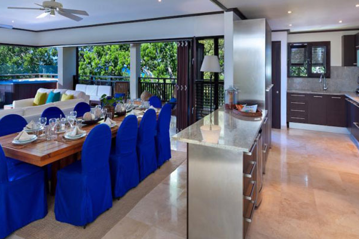 Condo Coral Cove Penthouse 15 